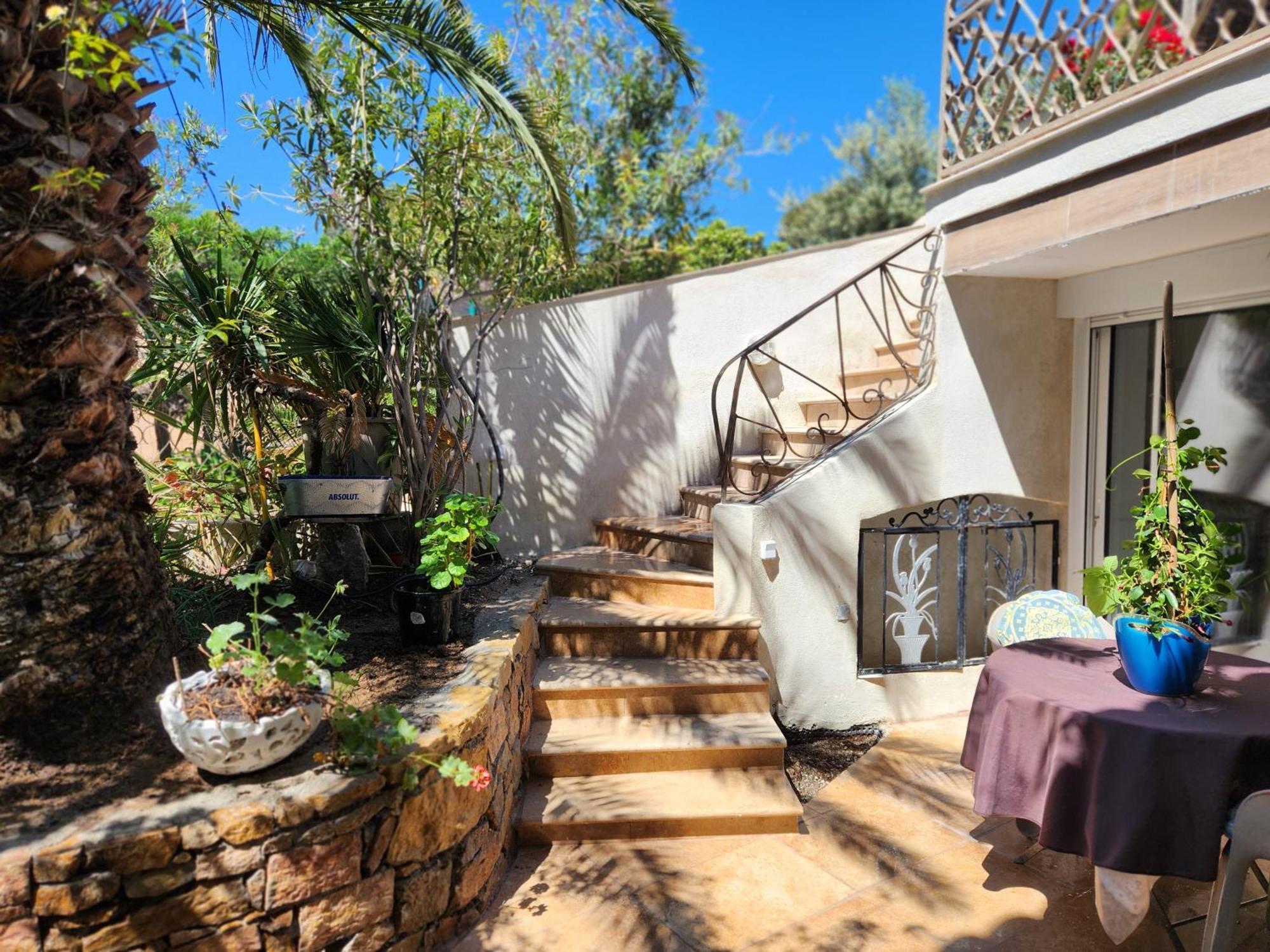 Les Rosieres Sainte Maxime-Golf De Saint Tropez, Climatisee Room photo
