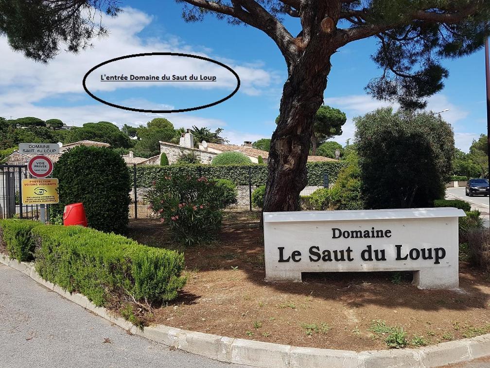 Les Rosieres Sainte Maxime-Golf De Saint Tropez, Climatisee Exterior photo